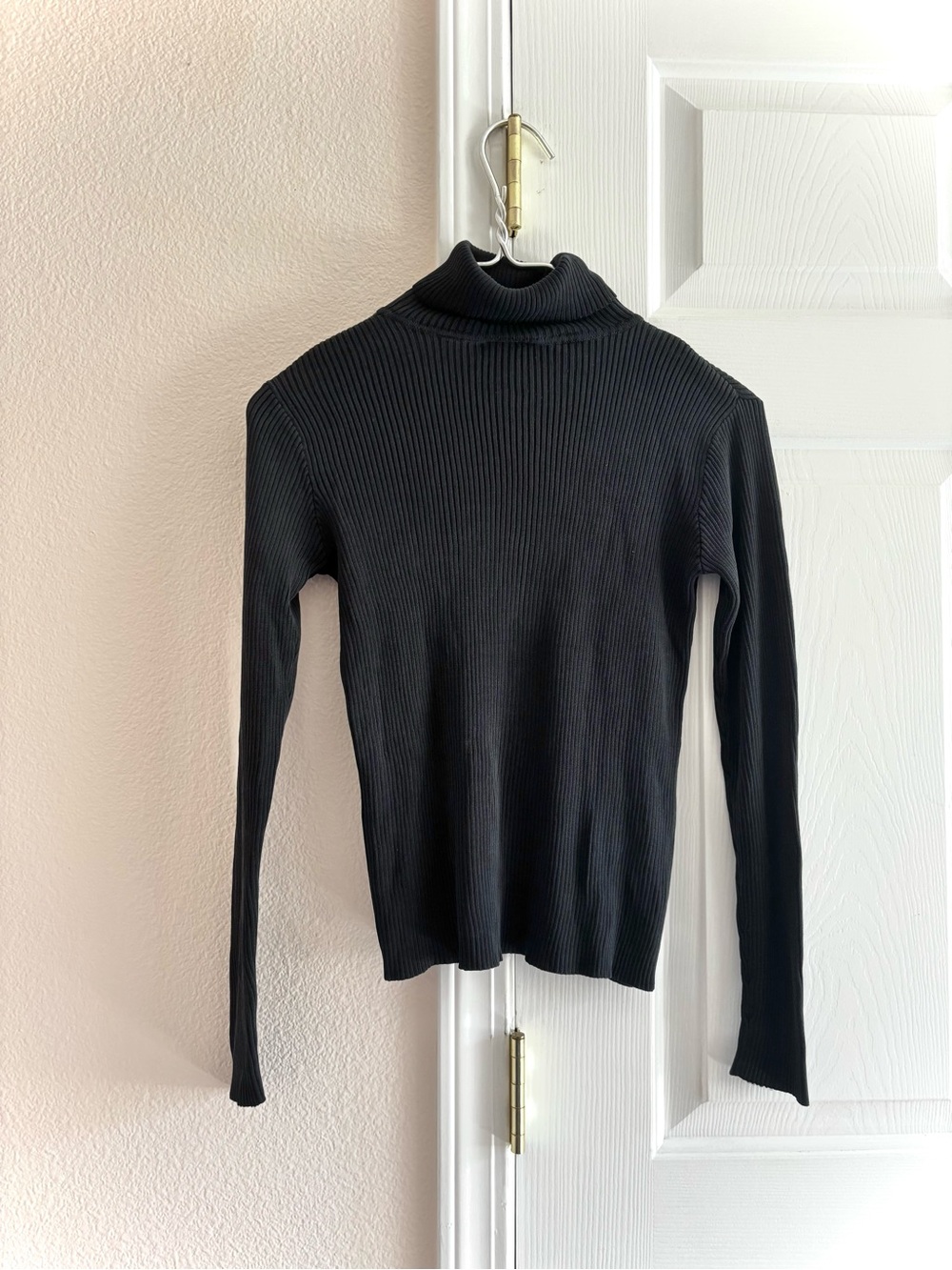 Vintage Ann Taylor Loft Black 100% Silk Long Sleeve Turtleneck Top Size S